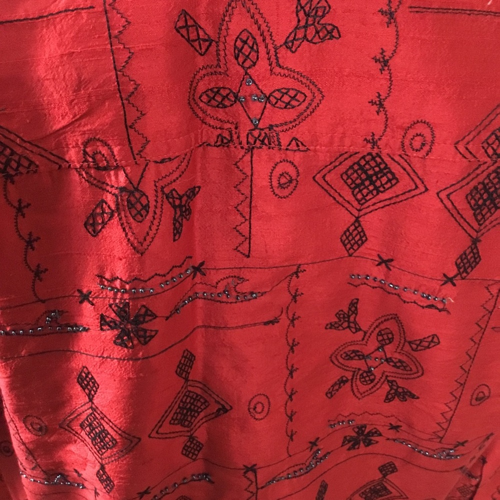 Blue Bayou Women’s Vintage 100% Silk Beaded Red Jacket Shirt Size XL - Picture 8 of 9